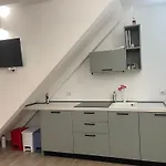 Апартаменты Michi House *